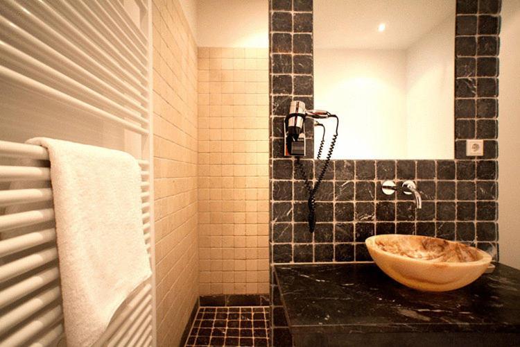 Hotel Aleksandra 3*